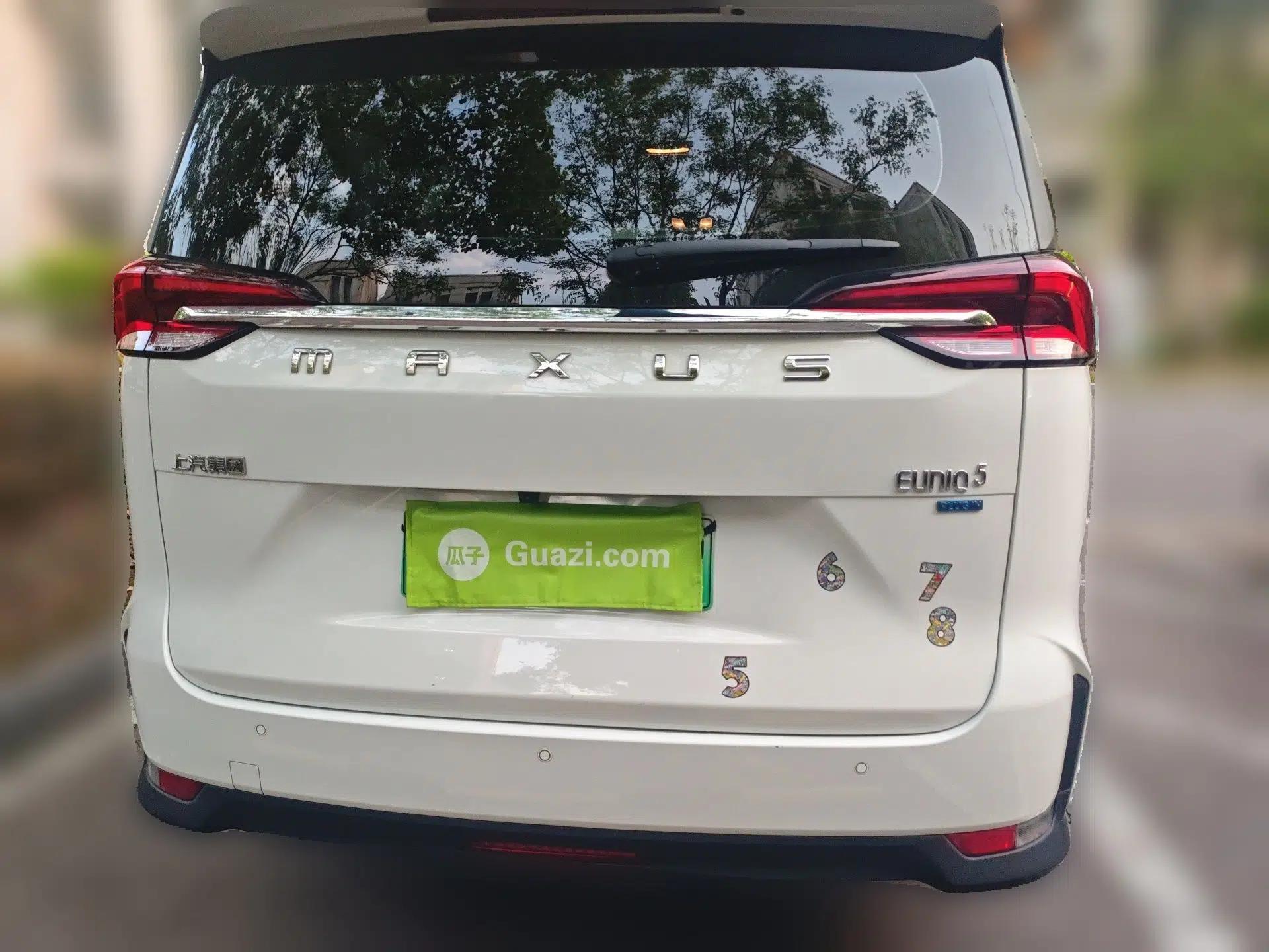 SAIC MAXUS EUNIQ 5 2020 1.3T PLUG-IN Elite Edition — миниатюра 5