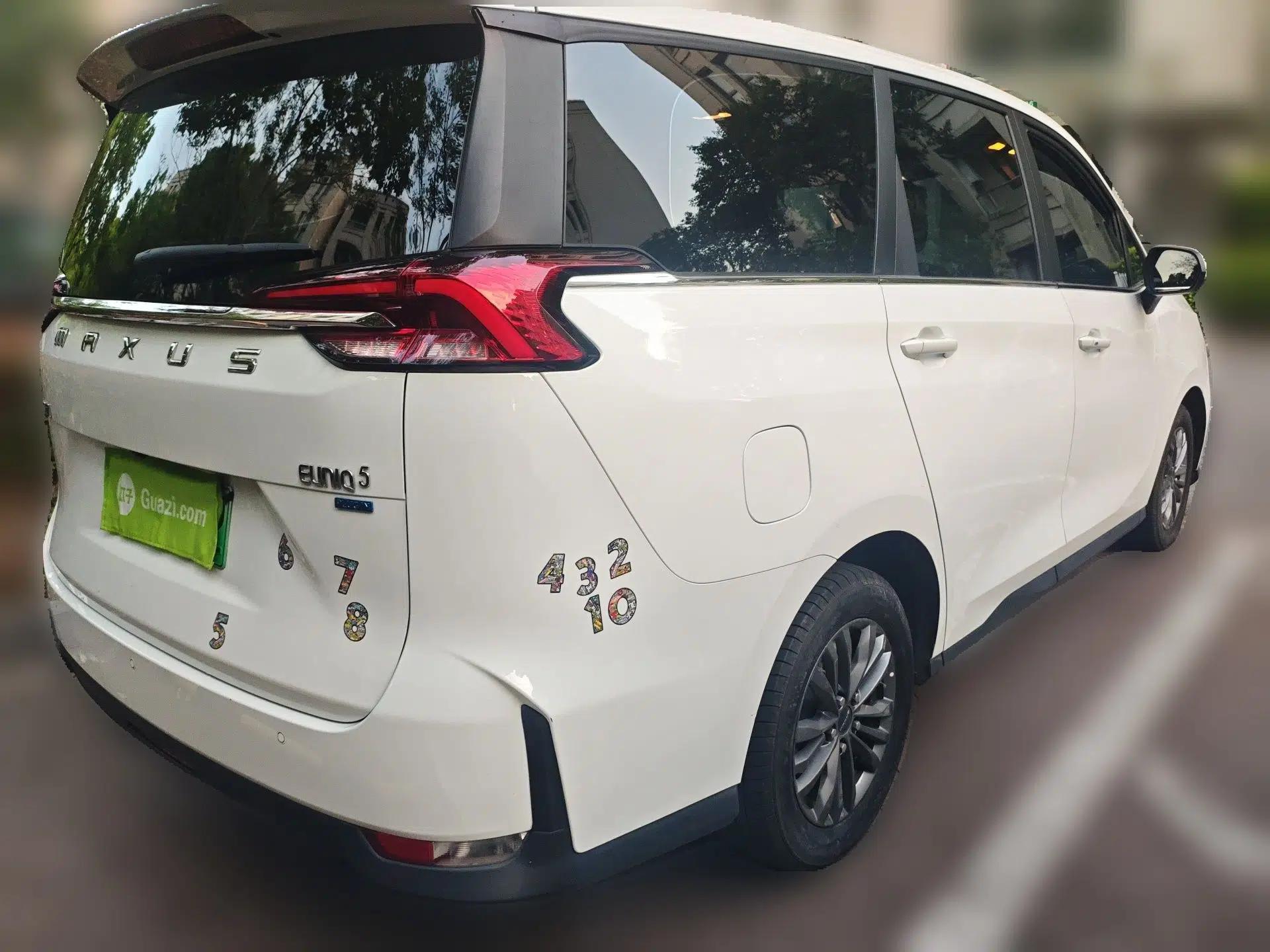 SAIC MAXUS EUNIQ 5 2020 1.3T PLUG-IN Elite Edition — миниатюра 6