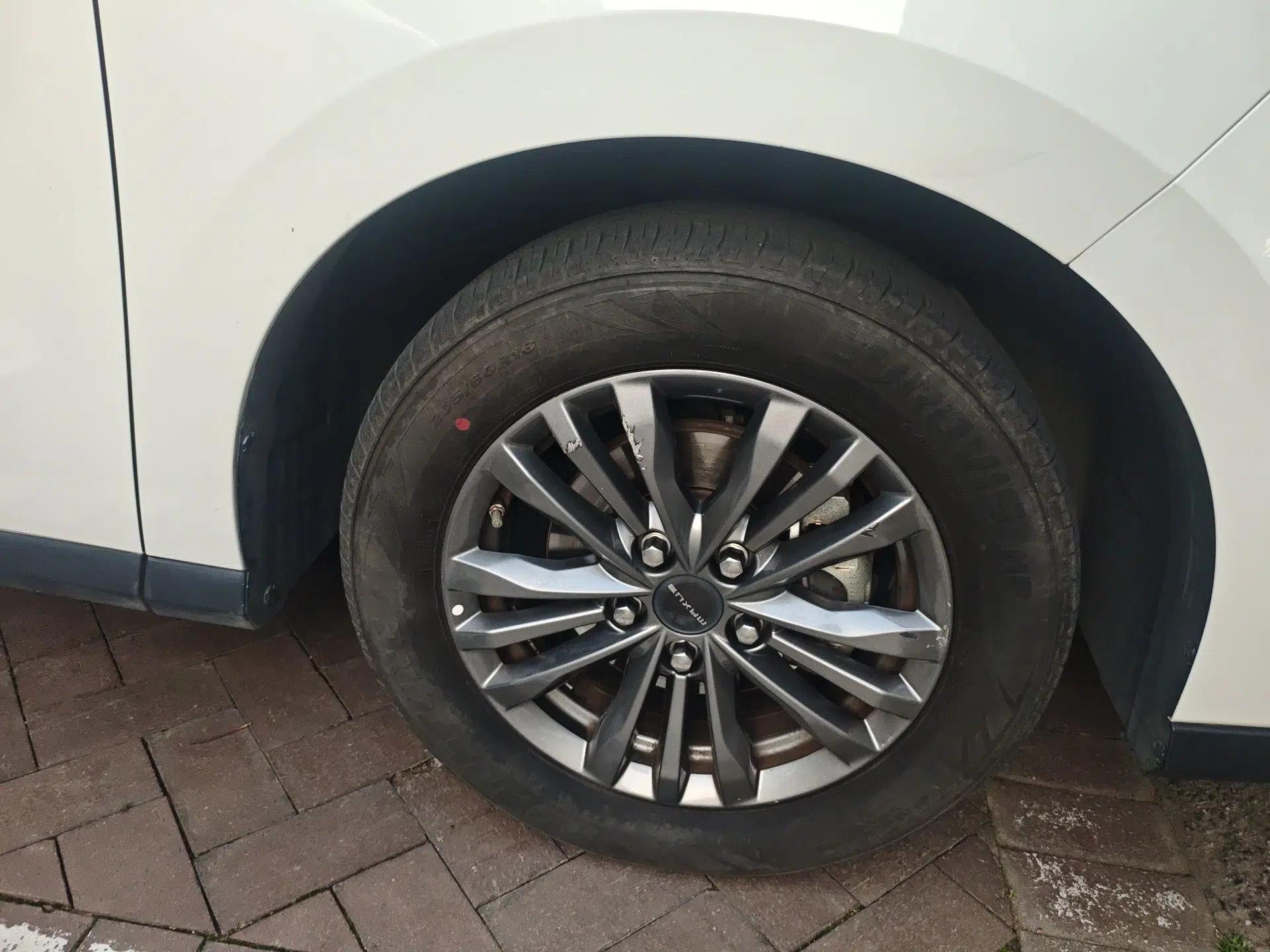 SAIC MAXUS EUNIQ 5 2020 1.3T PLUG-IN Elite Edition — миниатюра 8