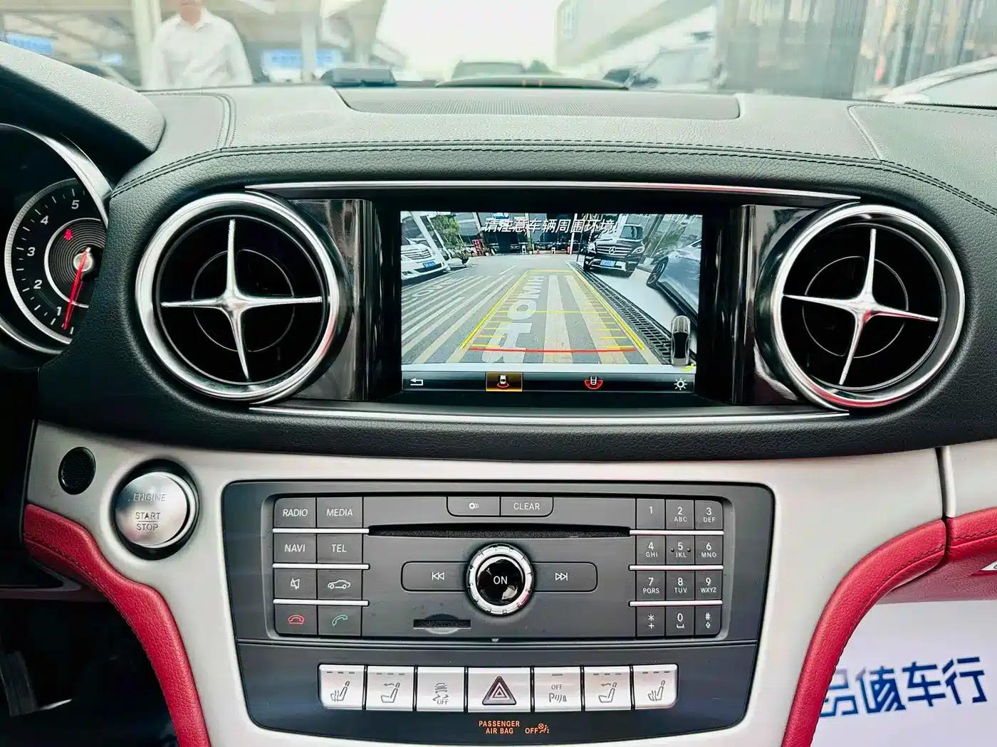 Mercedes-Benz SL-Class 2016 SL 400 Luxury Sport — миниатюра 9