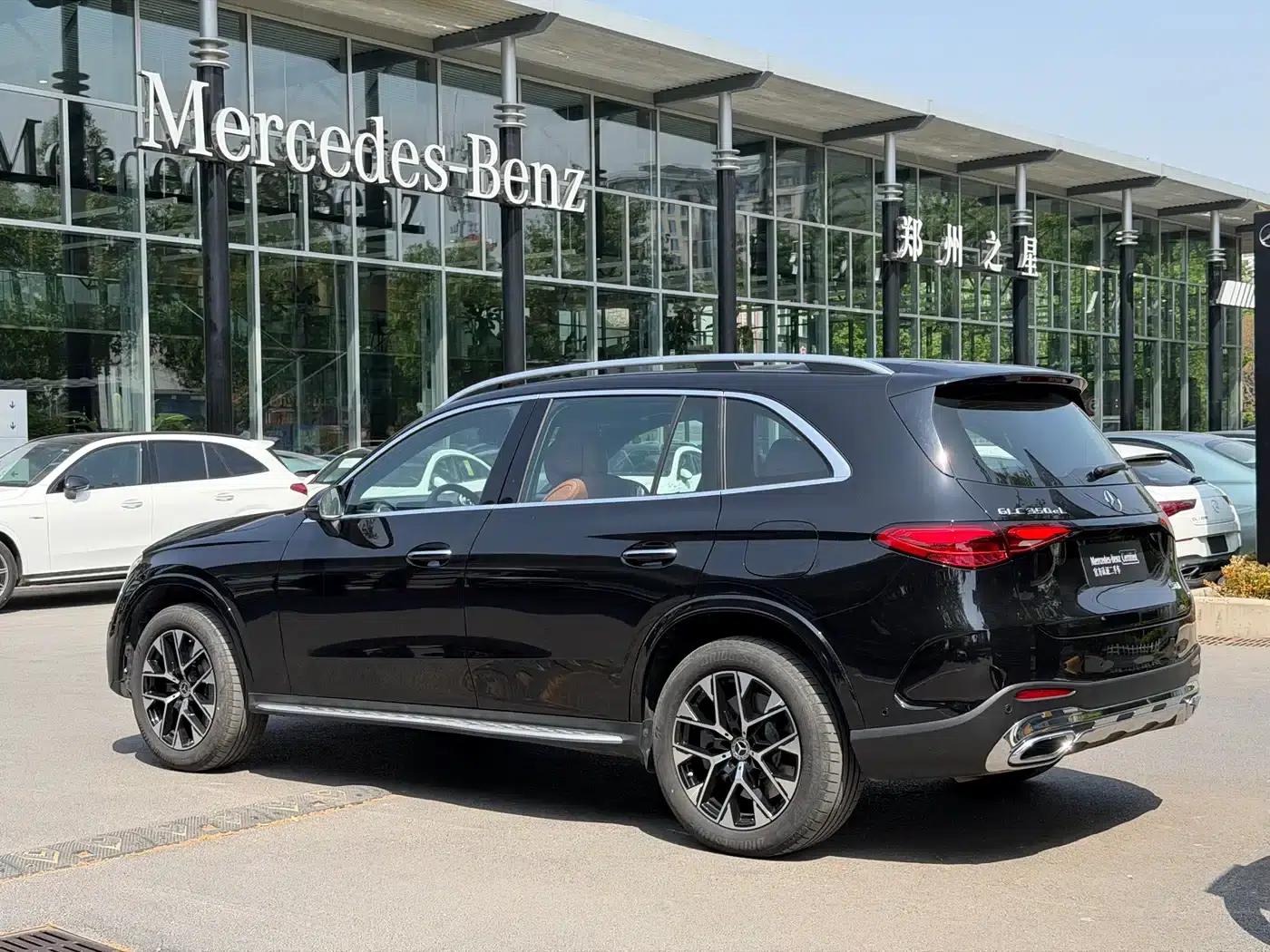 Mercedes-Benz GLC PHEV 2025 350 e L 4MATIC Classic Edition — миниатюра 3