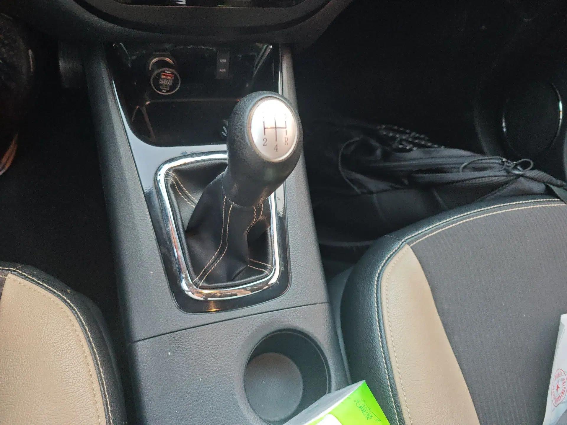 FORTHING Joyear X3 2014 1.5L Luxury Model — миниатюра 15