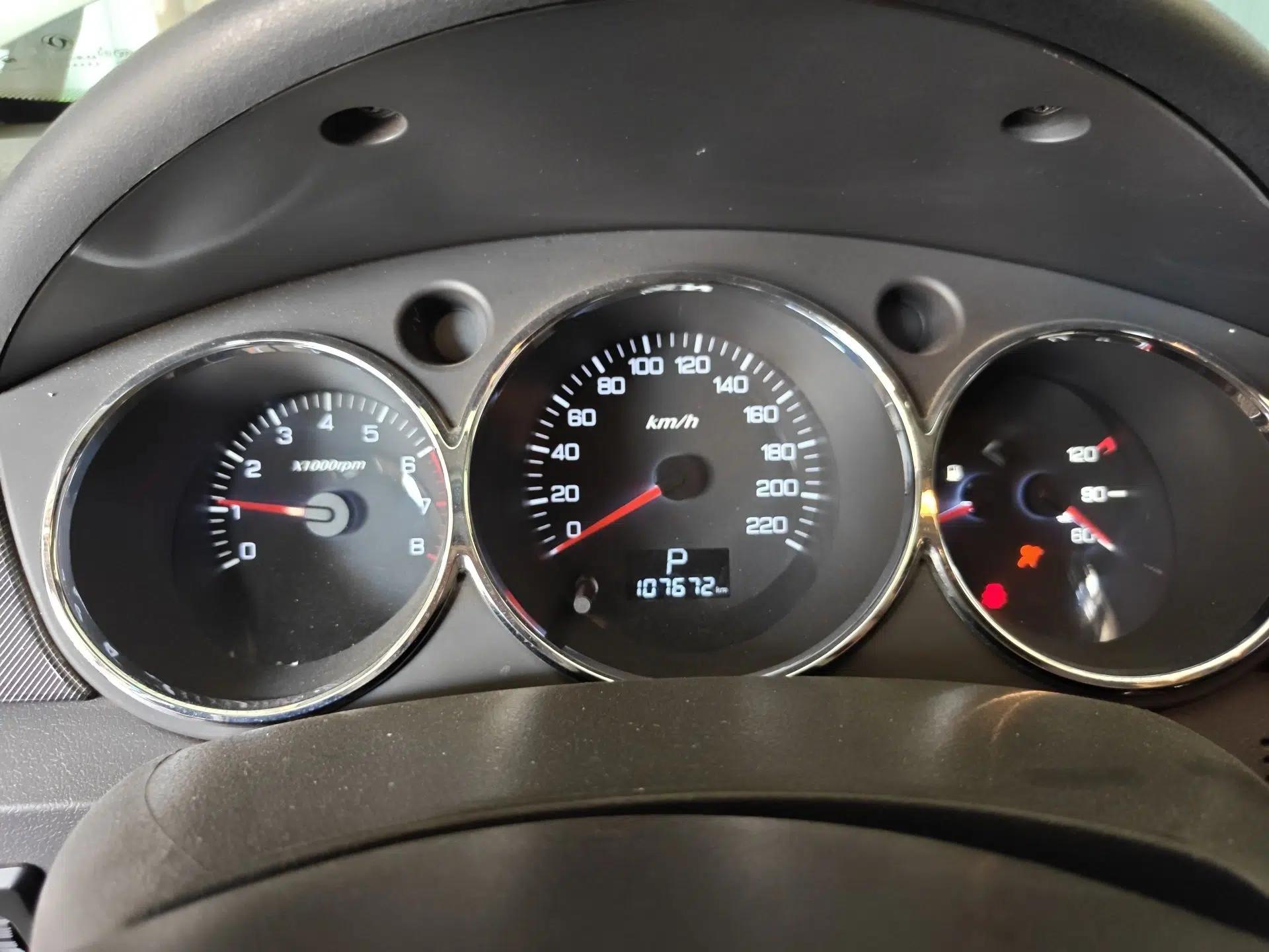 Dongfeng Aeolus H30 2014 CROSS 1.5L Automatic Zunyi Model — миниатюра 12