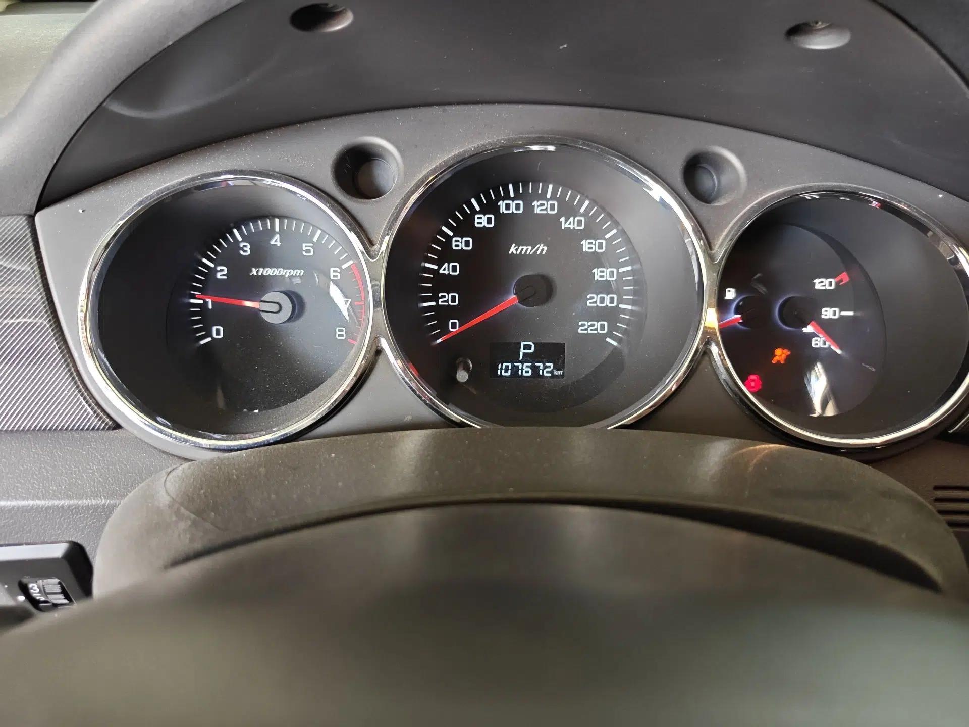 Dongfeng Aeolus H30 2014 CROSS 1.5L Automatic Zunyi Model — миниатюра 13