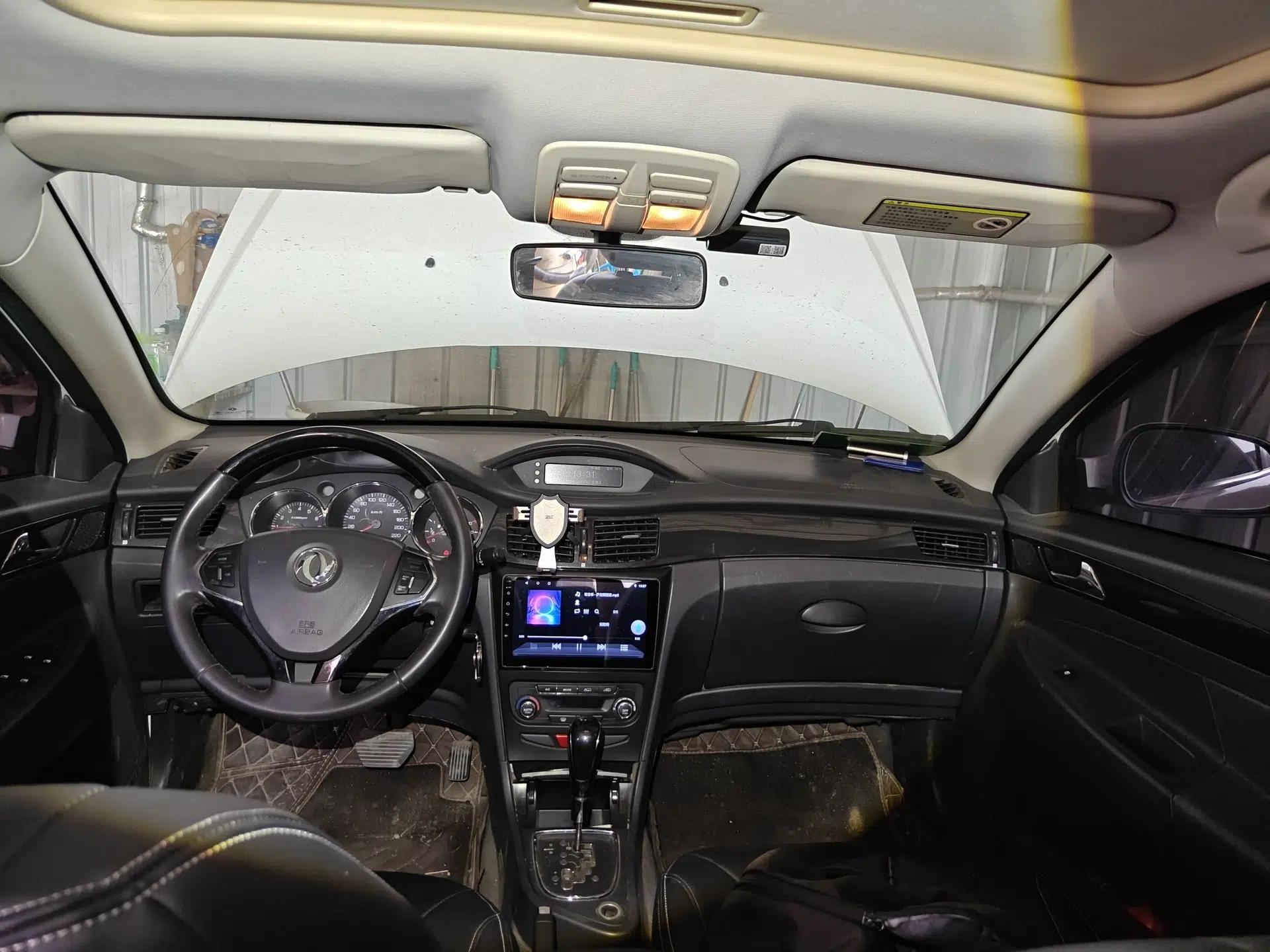 Dongfeng Aeolus H30 2014 CROSS 1.5L Automatic Zunyi Model — миниатюра 10