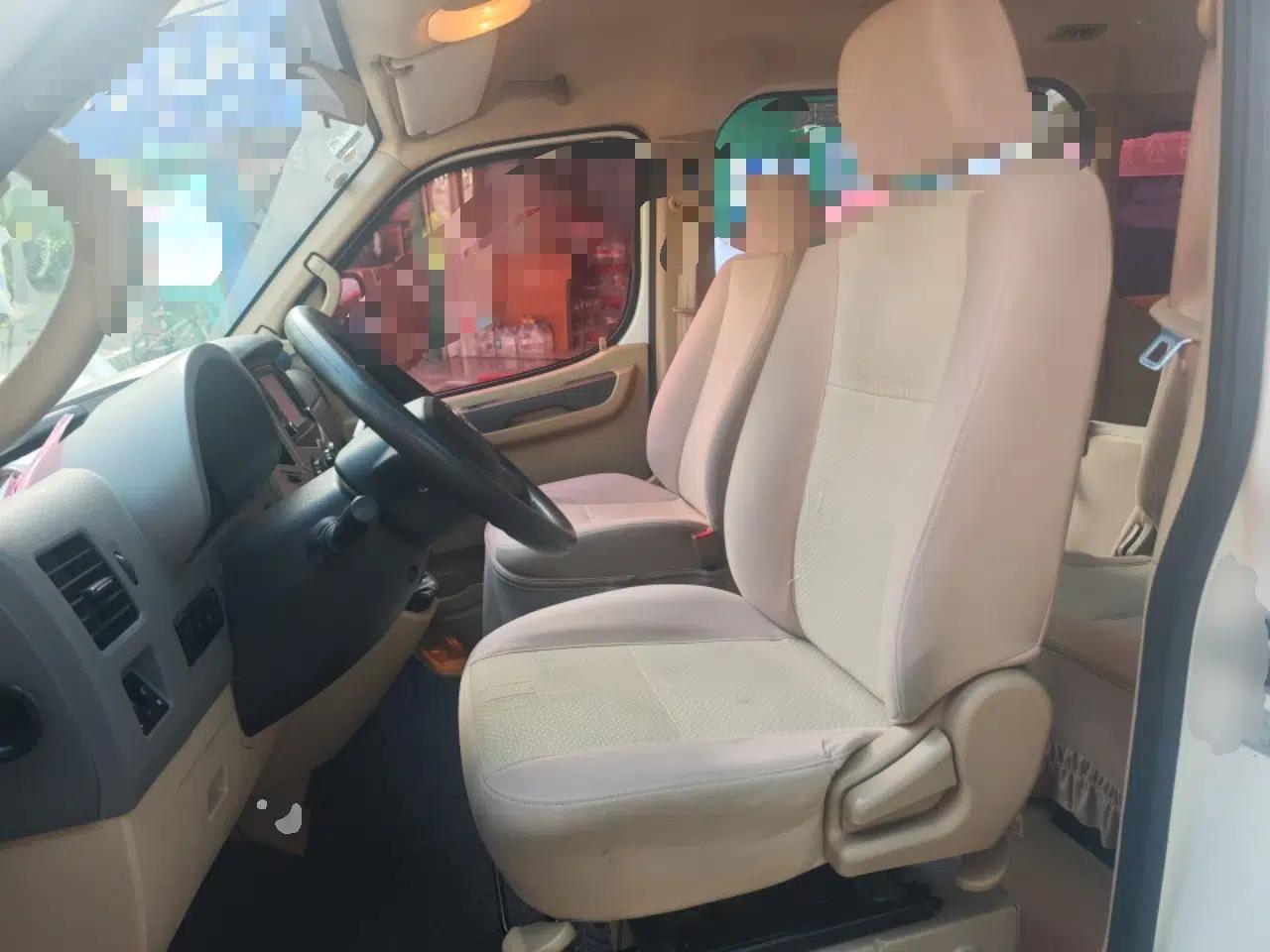 Dongfeng Yufeng 2016 2.5T Lingyun Edition Yulibao Premium Short Wheelbase Mid-Roof ZD25 — миниатюра 16