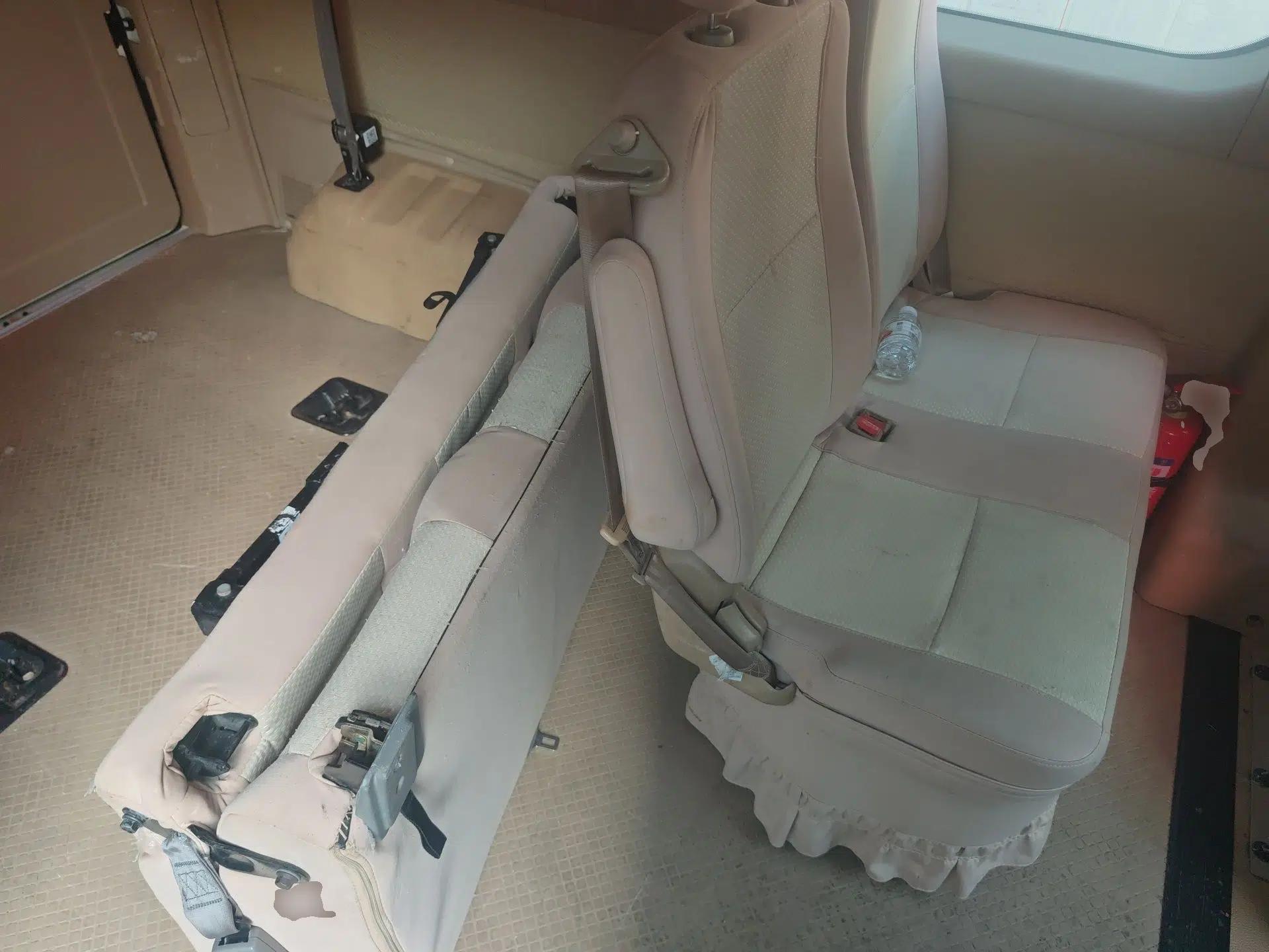 Dongfeng Yufeng 2016 2.5T Lingyun Edition Yulibao Premium Short Wheelbase Mid-Roof ZD25 — миниатюра 18