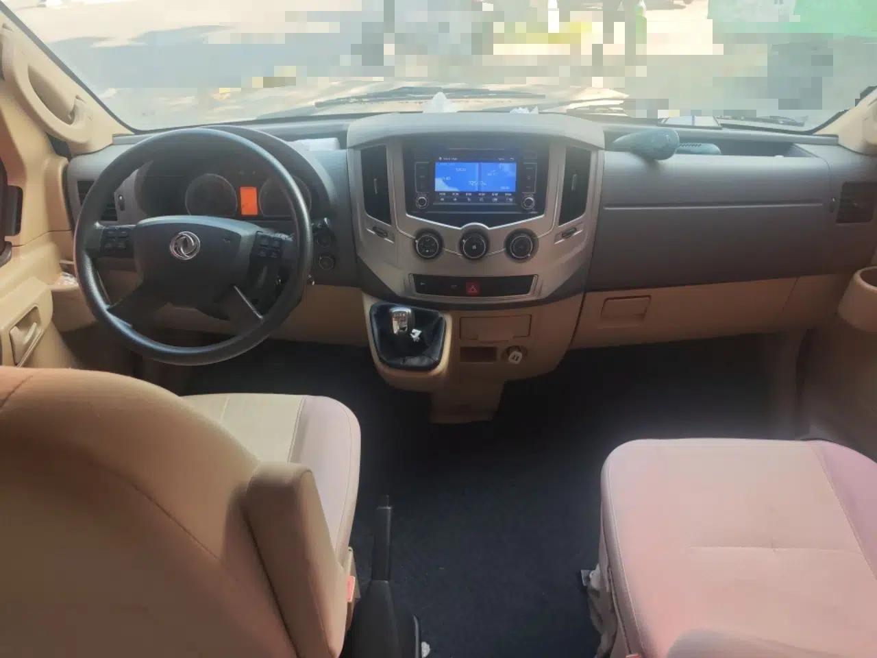 Dongfeng Yufeng 2016 2.5T Lingyun Edition Yulibao Premium Short Wheelbase Mid-Roof ZD25 — миниатюра 10