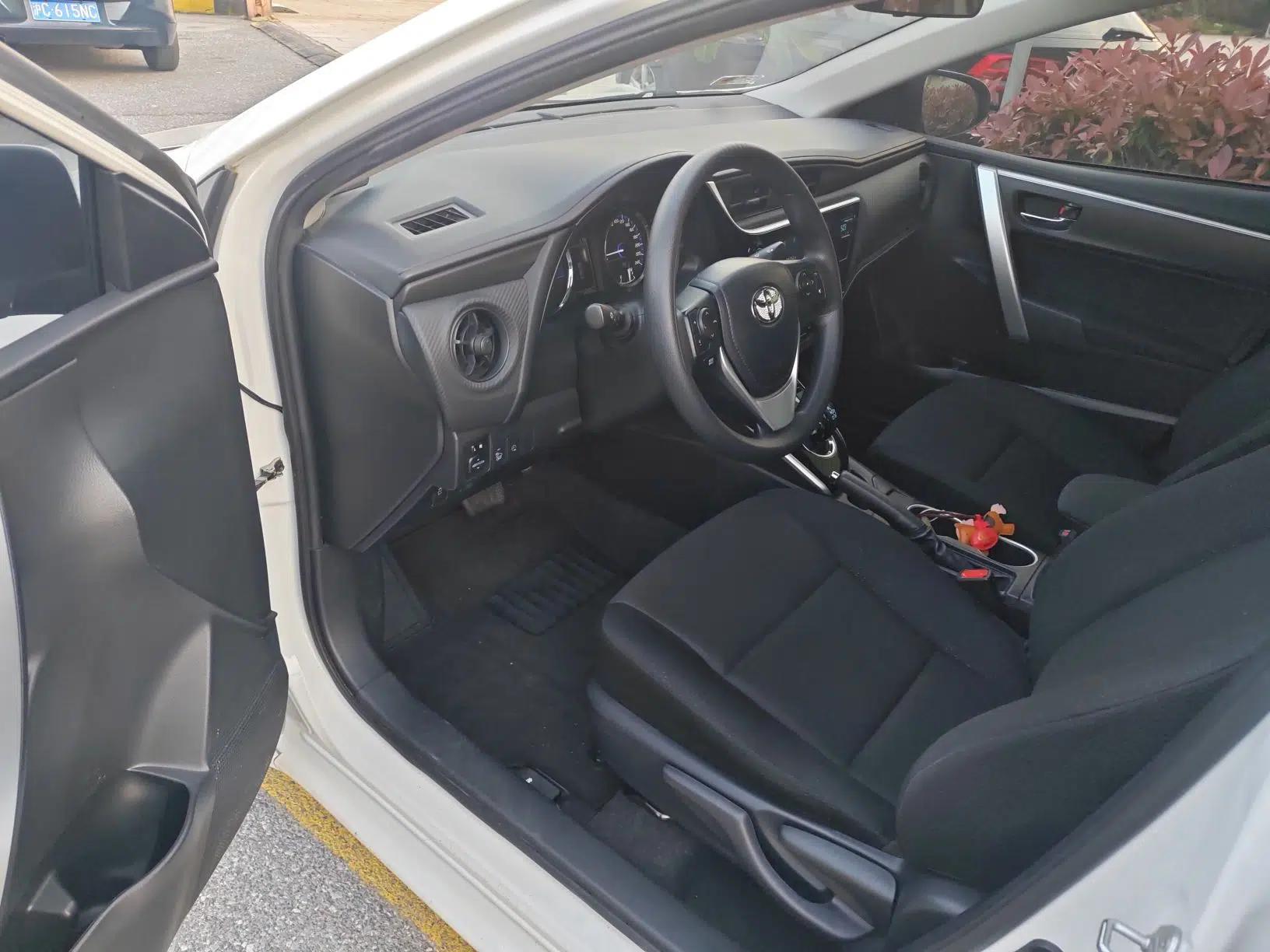 Toyota Levin Hybrid E+ 2019 1.8L GS E-CVT Elite Model with Sunroof — миниатюра 17