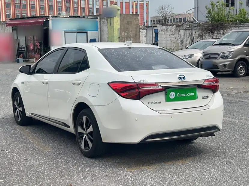 Toyota Levin Hybrid E+ 2019 1.8L GS E-CVT Elite Model with Sunroof — миниатюра 7
