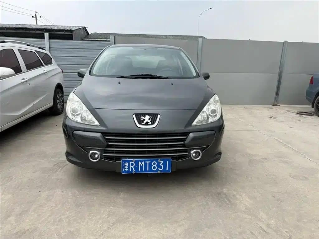 Peugeot 307 2010 Hatchback 1.6L Automatic Luxury Edition — миниатюра 2
