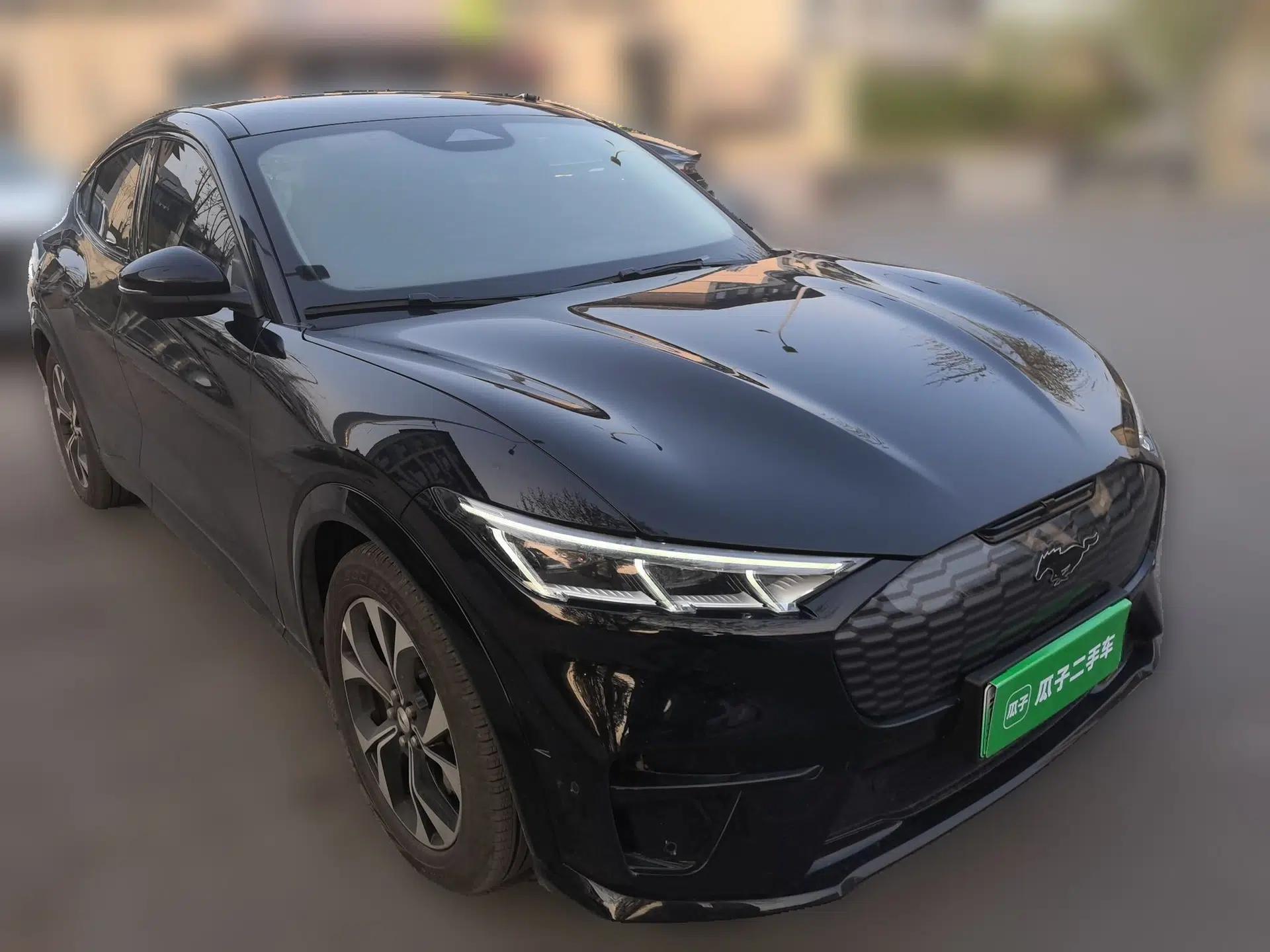 Ford Mustang Mach-E 2021 AION Y Plus Rear-Drive Luxury Edition (Long Range) — миниатюра 3