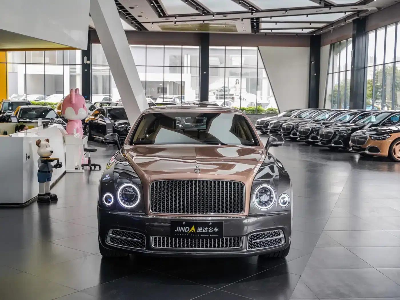 Mulsanne 2017 6.8T Long Wheelbase — миниатюра 23