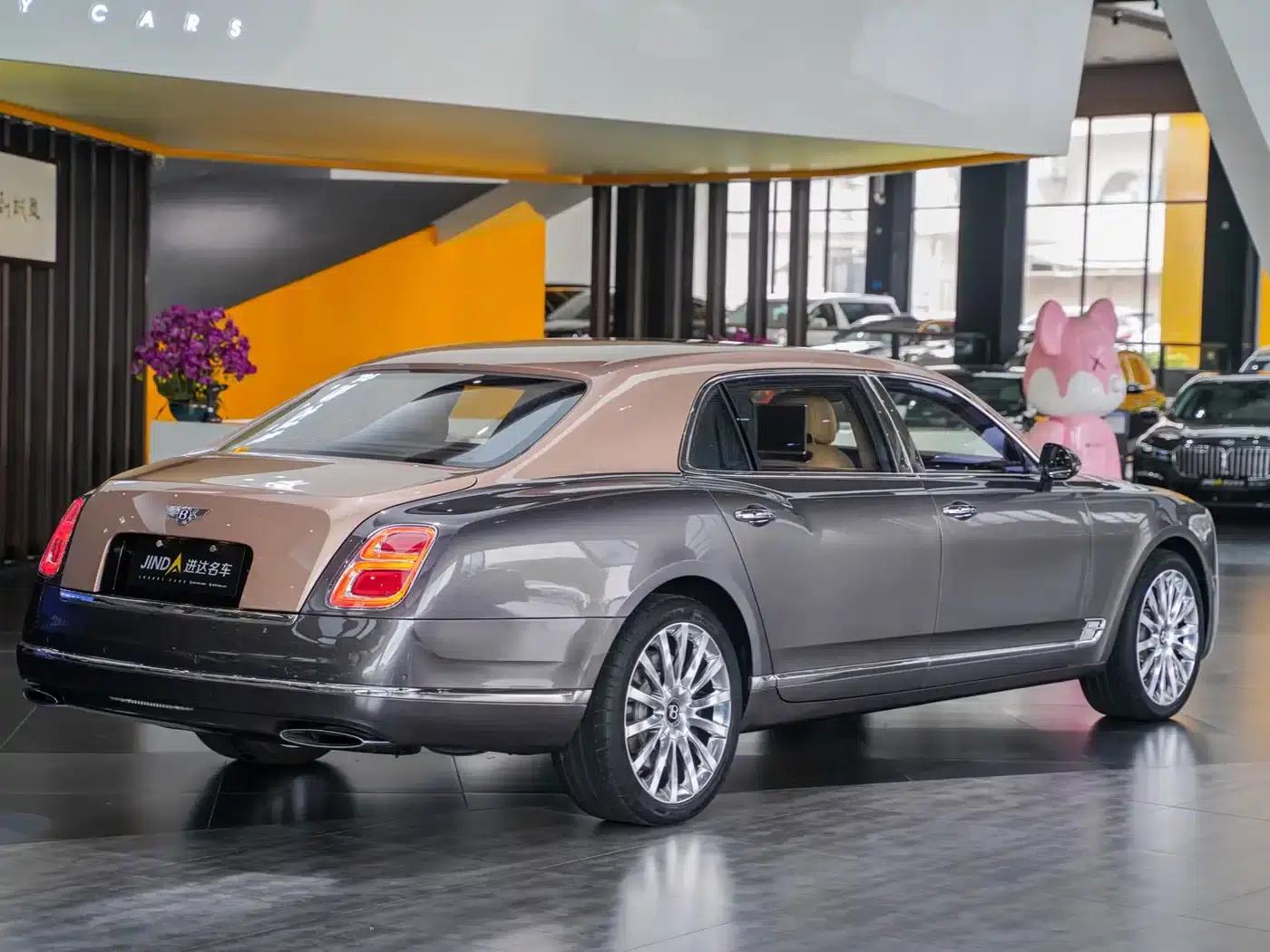 Mulsanne 2017 6.8T Long Wheelbase — миниатюра 4