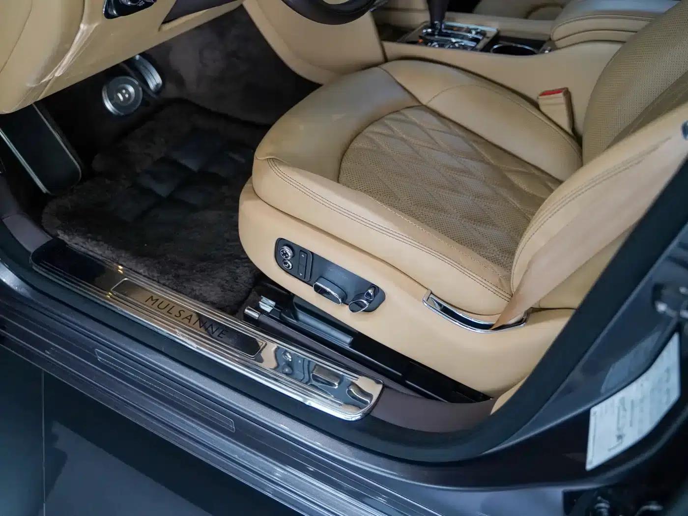 Mulsanne 2017 6.8T Long Wheelbase — миниатюра 7
