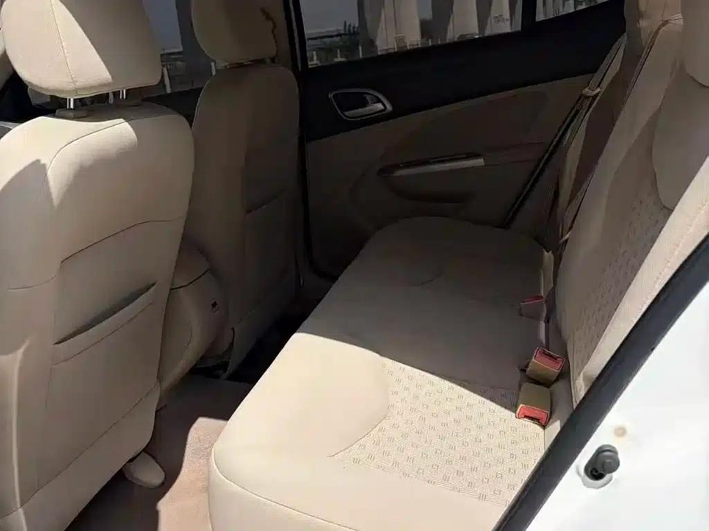 Baojun 630 2013 1.5L Manual Standard Edition — миниатюра 7