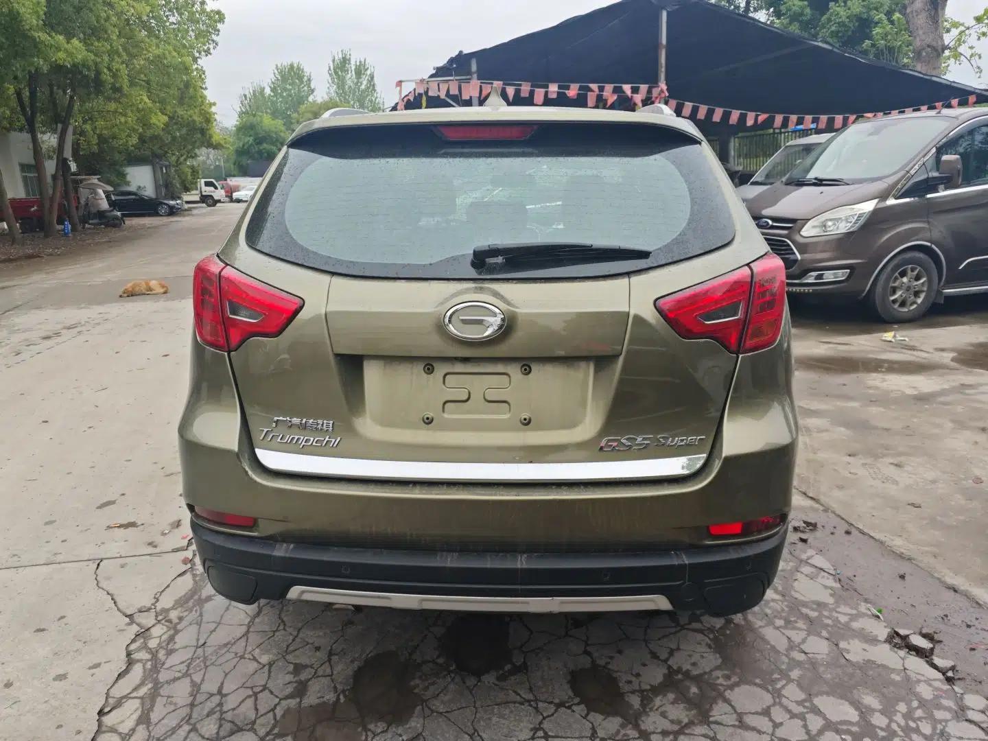 GAC Trumpchi GS5 Super 2015 2.0L Automatic Two-Wheel Drive Luxury Navigation Edition — миниатюра 3