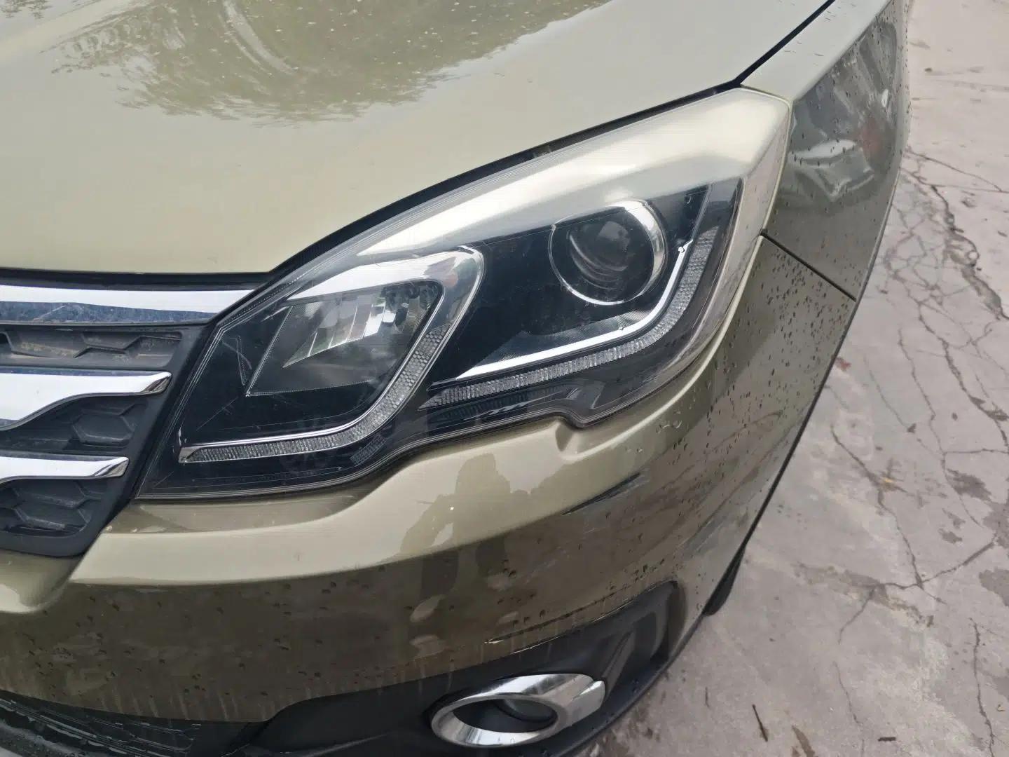 GAC Trumpchi GS5 Super 2015 2.0L Automatic Two-Wheel Drive Luxury Navigation Edition — миниатюра 5