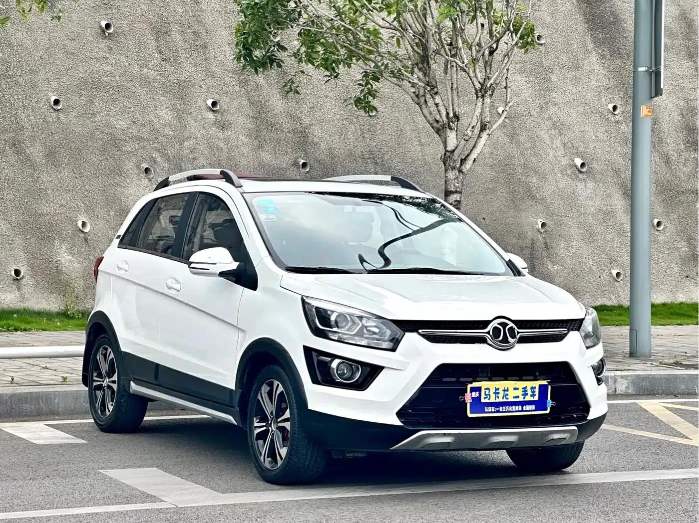 2015 Senova X25 1.5L Manual Elite — миниатюра 3