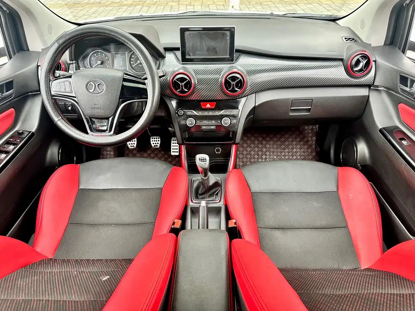 2015 Senova X25 1.5L Manual Elite — миниатюра 31