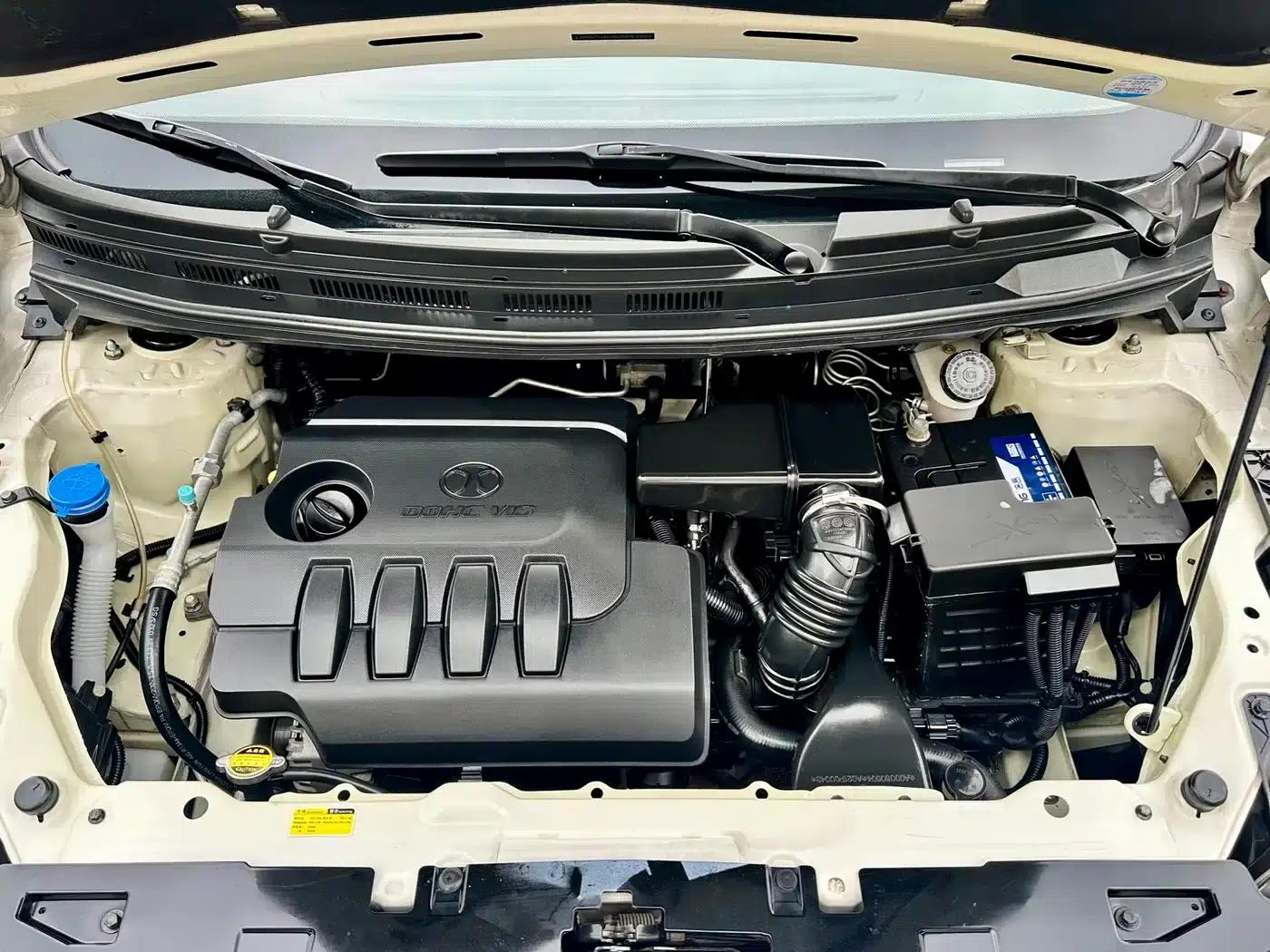 2015 Senova X25 1.5L Manual Elite — миниатюра 36