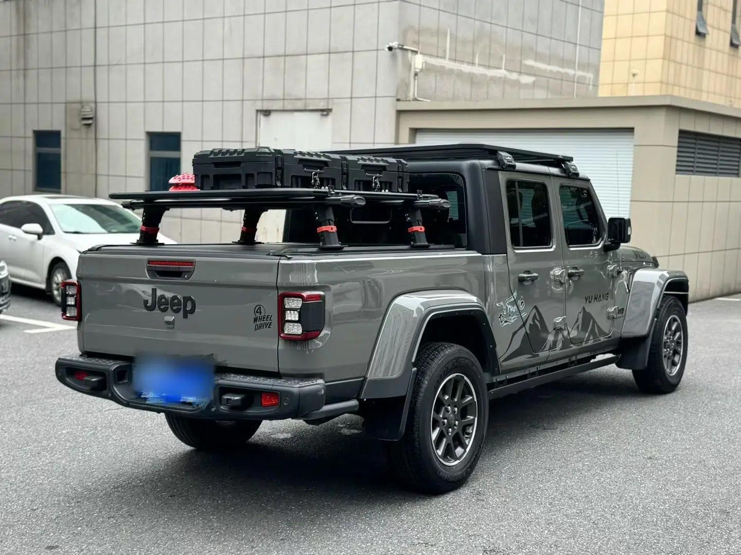 Jeep Gladiator 2022 3.6L Pioneer Edition — миниатюра 6