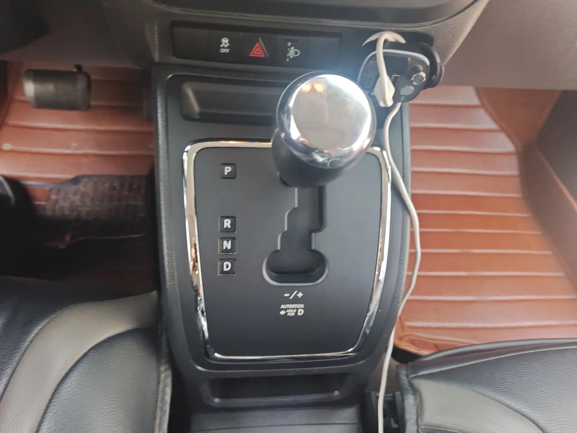 Jeep Patriot 2014 2.0L Sport Edition — миниатюра 15