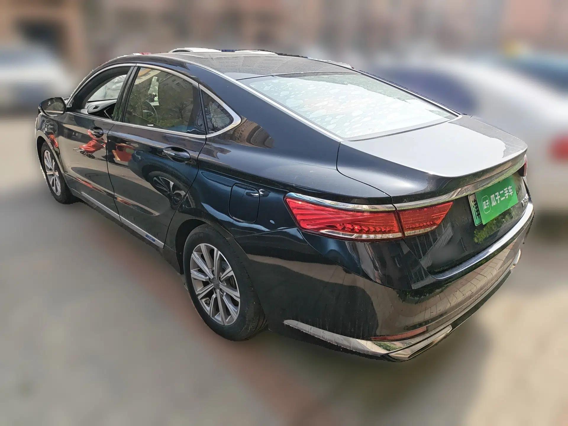 Geely Auto Emgrand GT New Energy 2018 1.5T PHEV Yaoxiang Edition — миниатюра 4