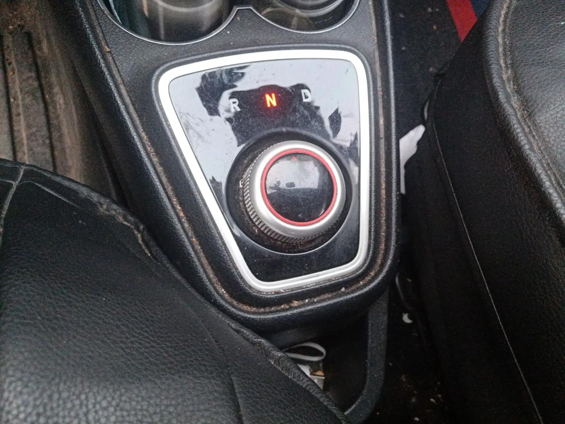 JAC Group iEV6E 2019 Upgraded Model iEV6E Luxury Smart Version — миниатюра 15