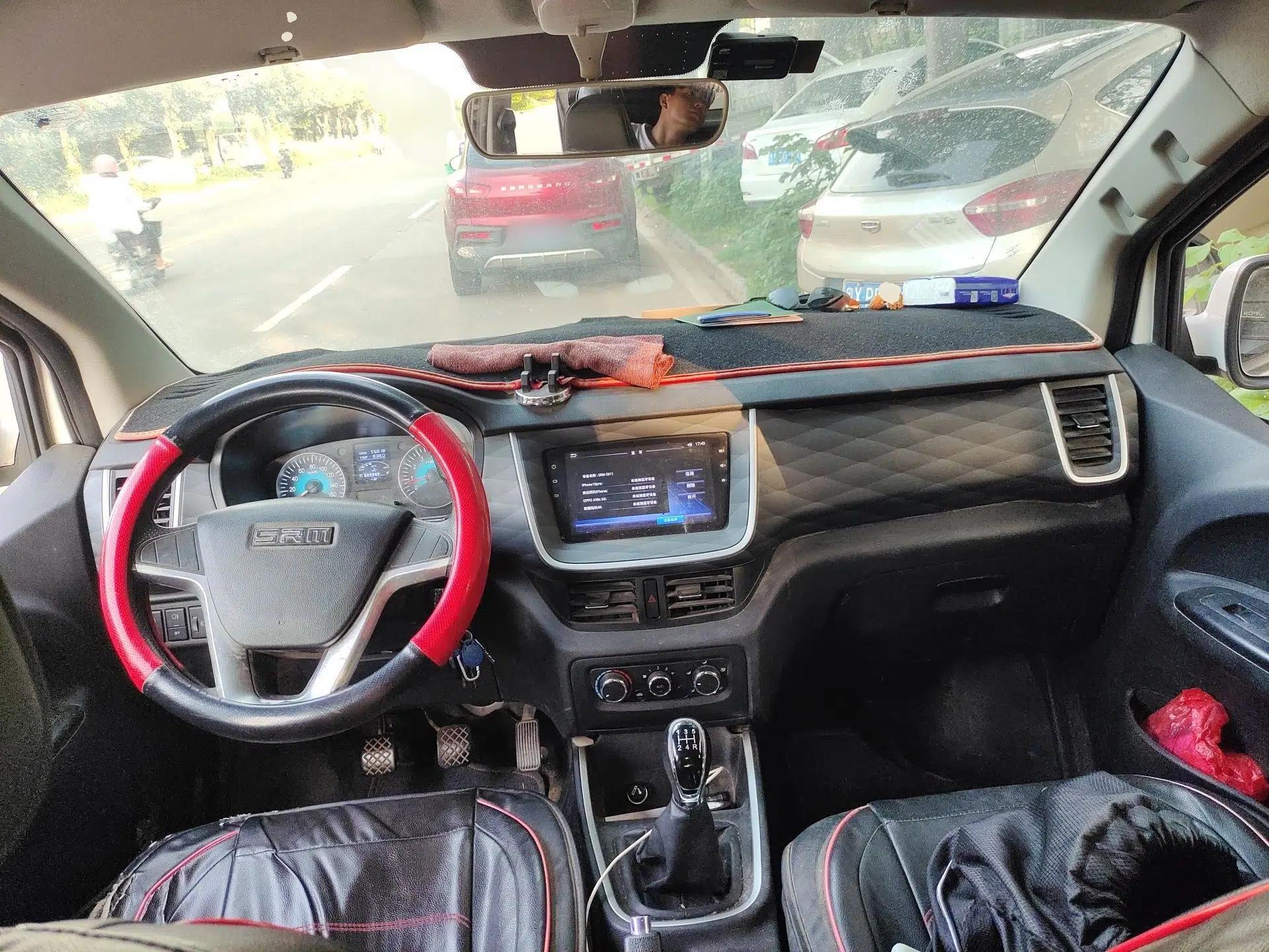 Jinbei Gold Hiace M Classic 2022 1.5L Travel Lion Passenger Van 6 Seats — миниатюра 10
