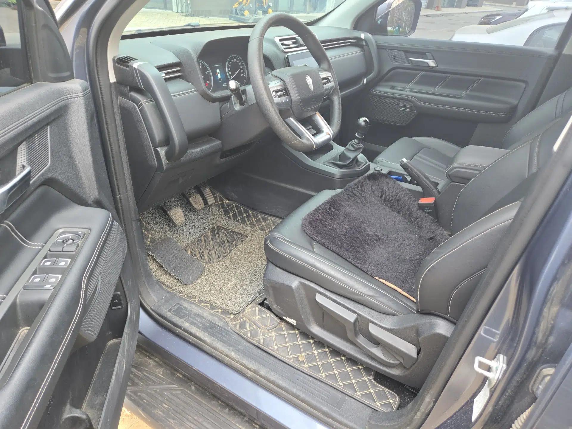 JMC DaDao 2023 All-Purpose 2.3T Diesel Manual Two-Wheel Drive Standard-Wheelbase Comfort Edition — миниатюра 19