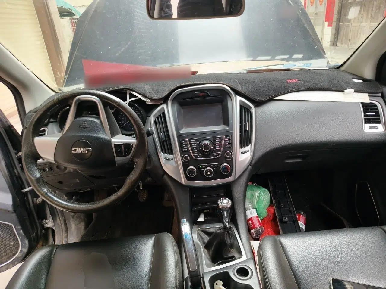 JMC Yuhu 7 2016 2.4T Two-Wheel Drive Luxury Edition JX4D24 — миниатюра 10