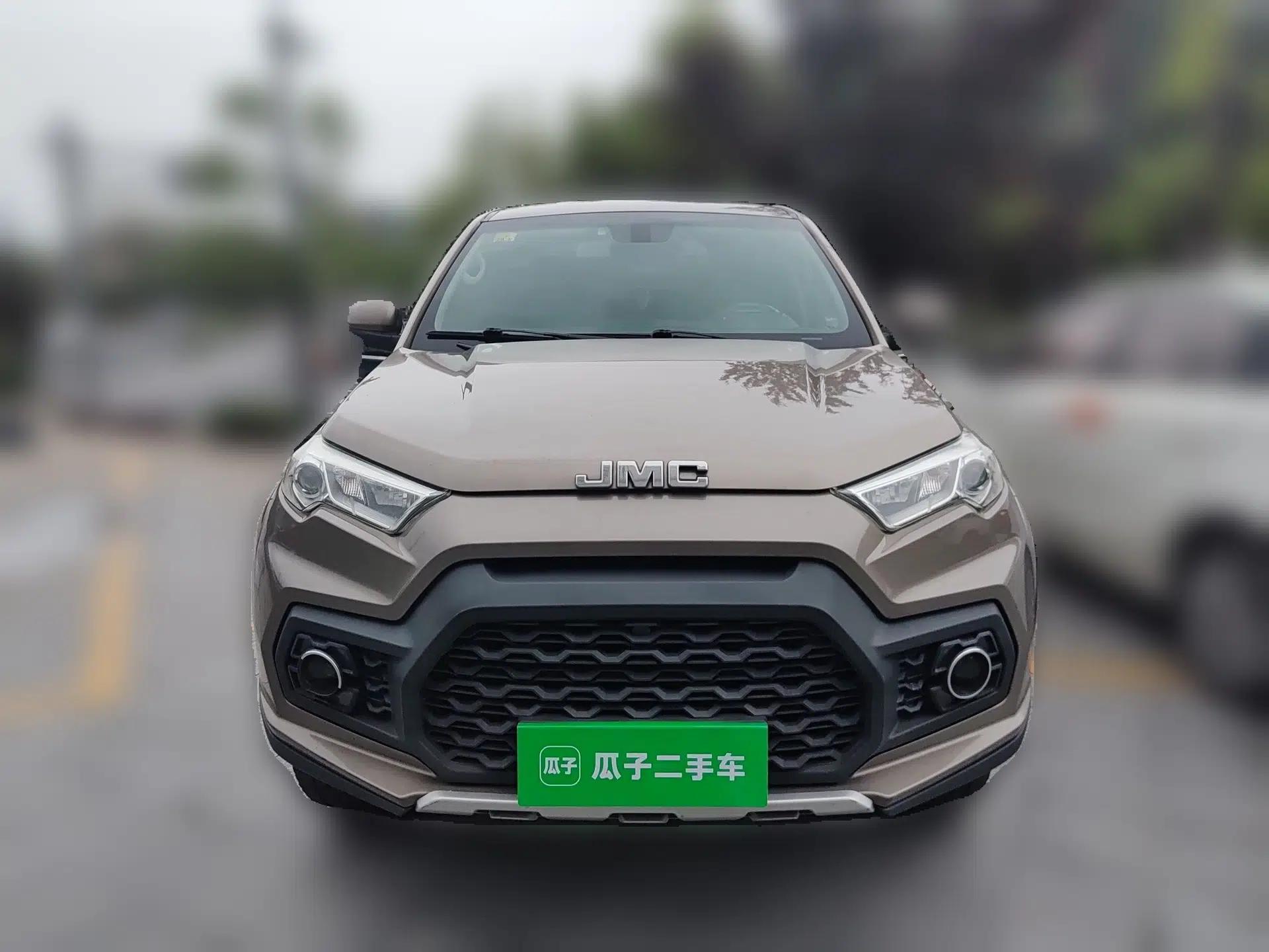 JMC Yuhu 7 2017 2.0T Gasoline Automatic Two-Wheel Drive Luxury Edition JX4G20A5L — миниатюра 2