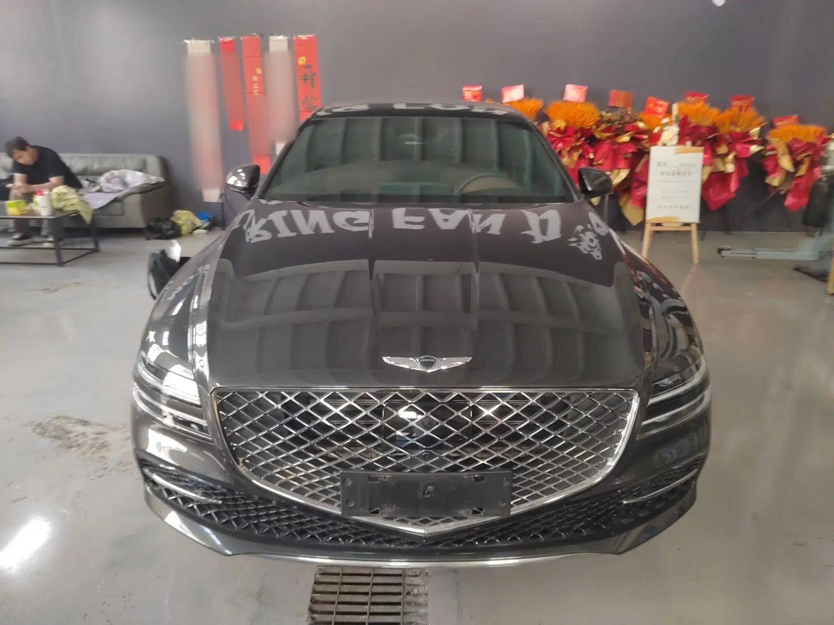 Genesis G80 2023 2.5T Rear-Drive Luxury Edition — миниатюра 2