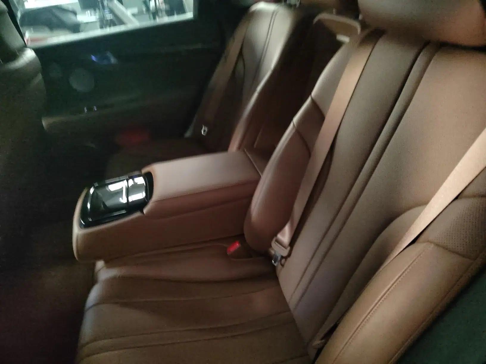 Genesis G80 2023 2.5T Rear-Drive Luxury Edition — миниатюра 20