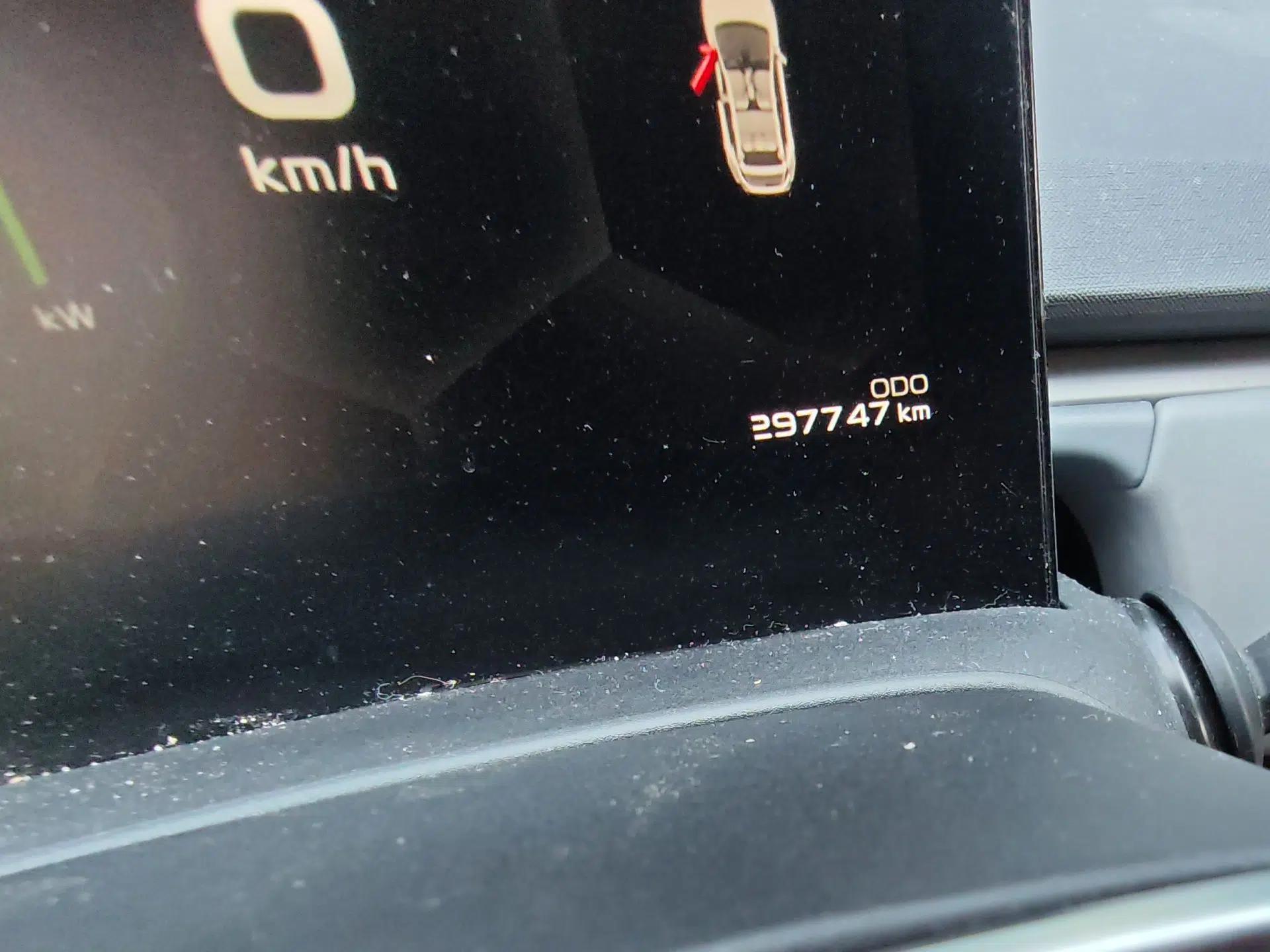 Geometry C 2020 Selected Range Edition 550 KM C++ — миниатюра 13