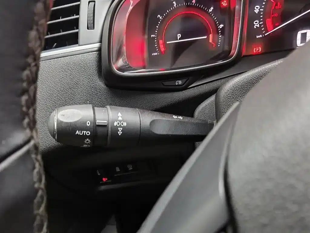 DS 4S 2016 1.6T Automatic Smart Edition THP160 — миниатюра 21