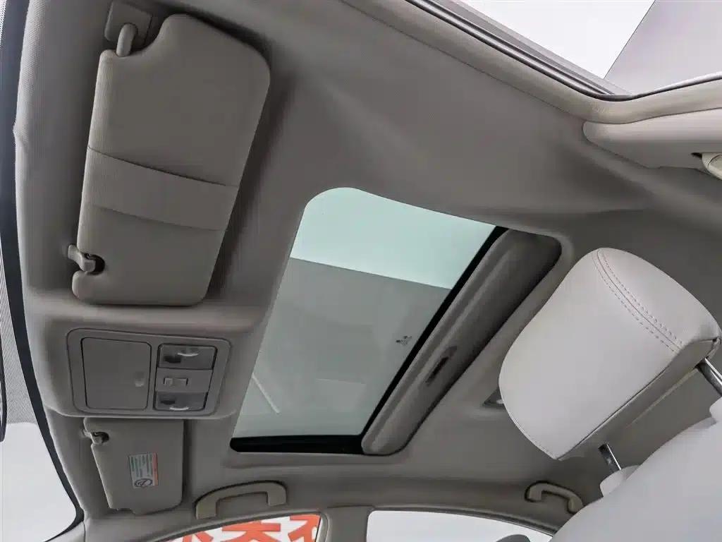 Dongfeng Fengshen A60 2016 Model 1.4T Manual Premium Edition — миниатюра 14