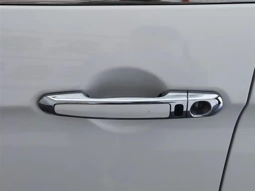 Dongfeng Fengshen A60 2016 Model 1.4T Manual Premium Edition — миниатюра 18