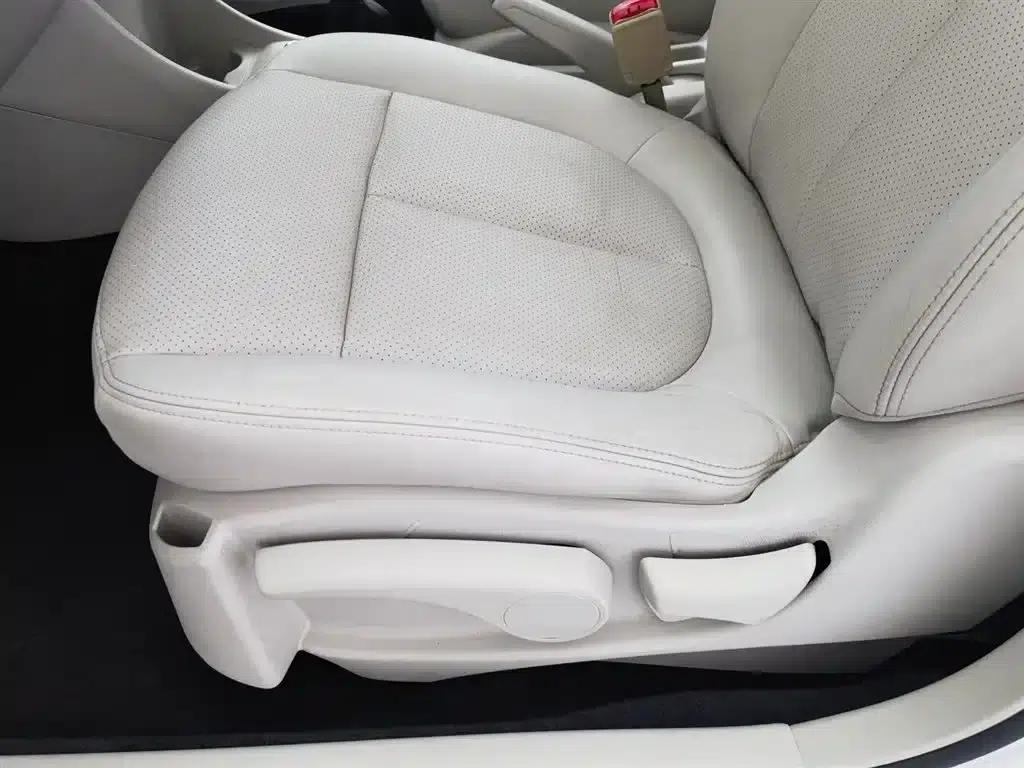 Dongfeng Fengshen A60 2016 Model 1.4T Manual Premium Edition — миниатюра 20