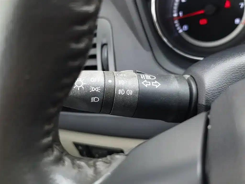 Dongfeng Fengshen A60 2016 Model 1.4T Manual Premium Edition — миниатюра 21