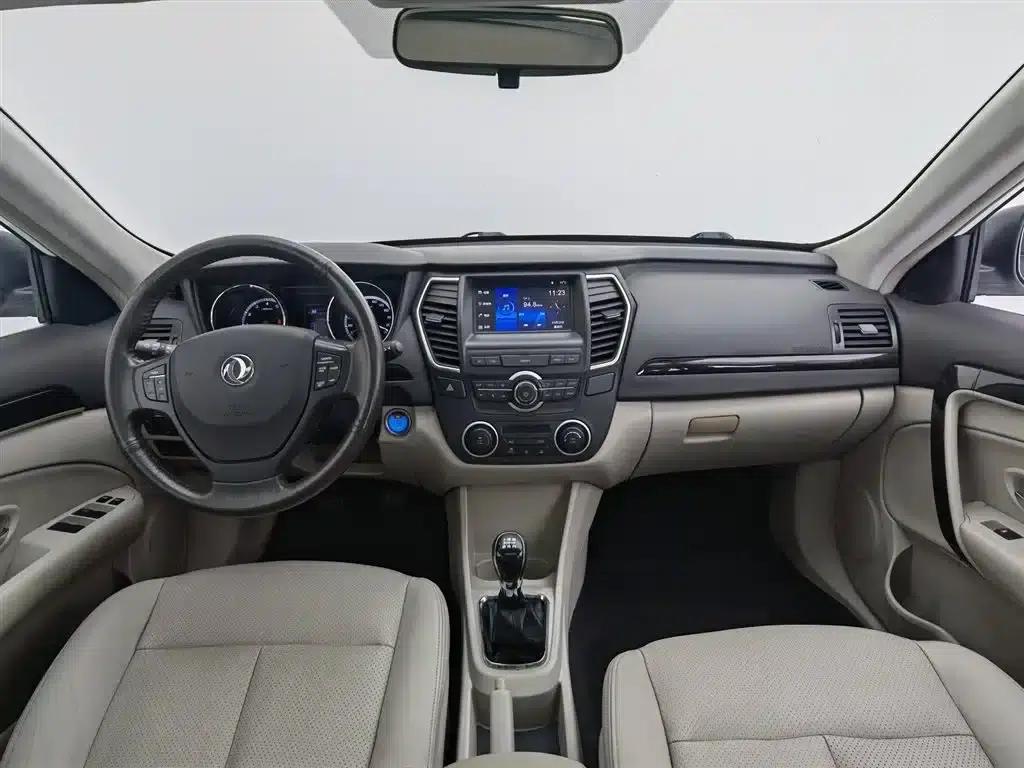 Dongfeng Fengshen A60 2016 Model 1.4T Manual Premium Edition — миниатюра 5