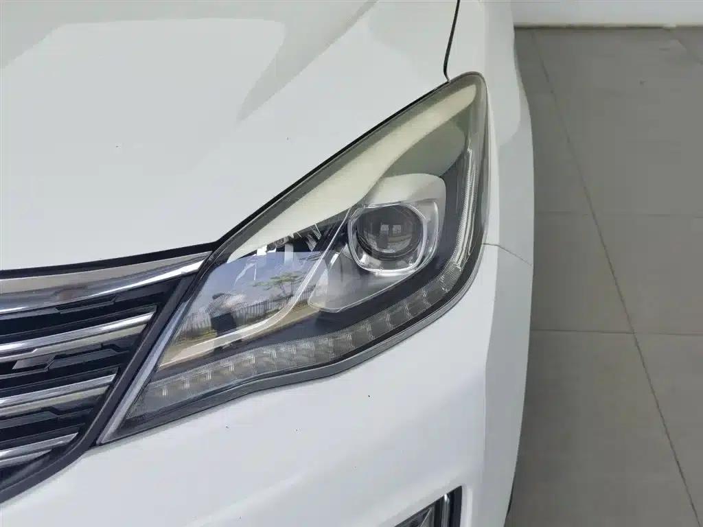 Dongfeng Fengshen A60 2016 Model 1.4T Manual Premium Edition — миниатюра 7