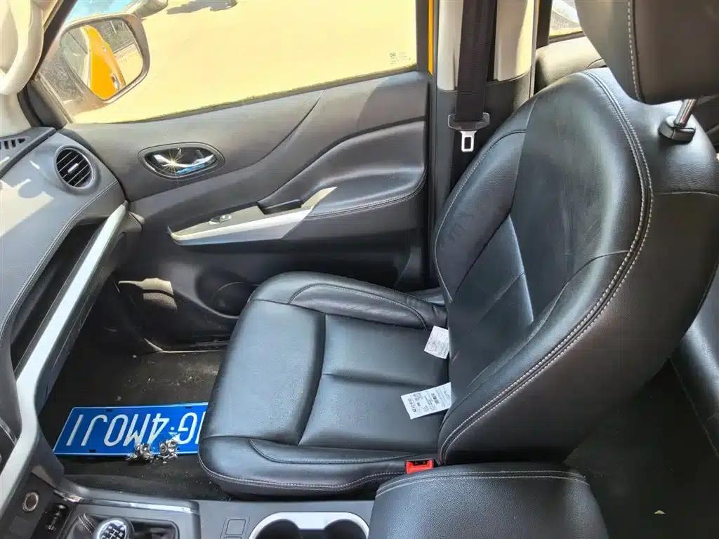 Rich 6 2019 Model 2.4L Manual 4WD Gasoline Flagship Edition (National VI Emission Standard) 2TZD — миниатюра 12