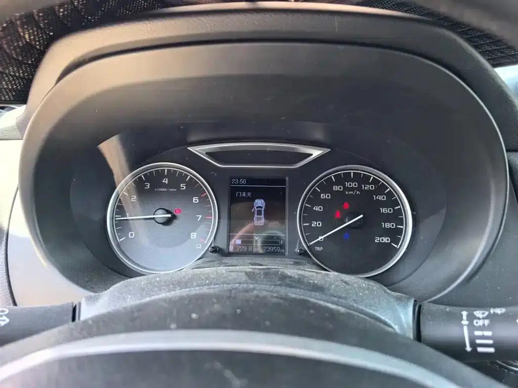 Rich 6 2019 Model 2.4L Manual 4WD Gasoline Flagship Edition (National VI Emission Standard) 2TZD — миниатюра 13