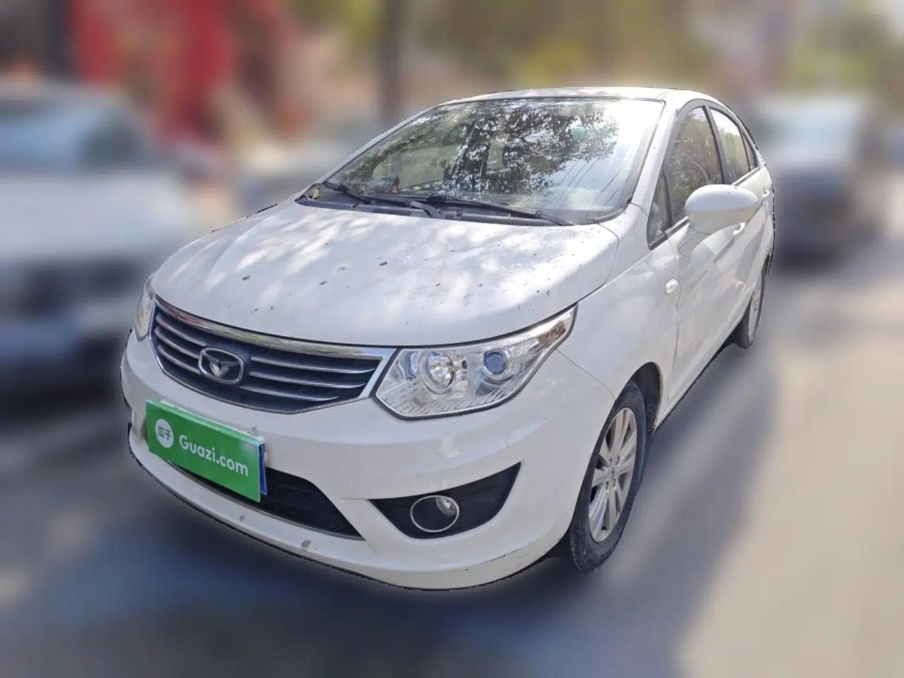 Cowin C3 2015 1.5L Manual Gold Diamond Edition — миниатюра 1