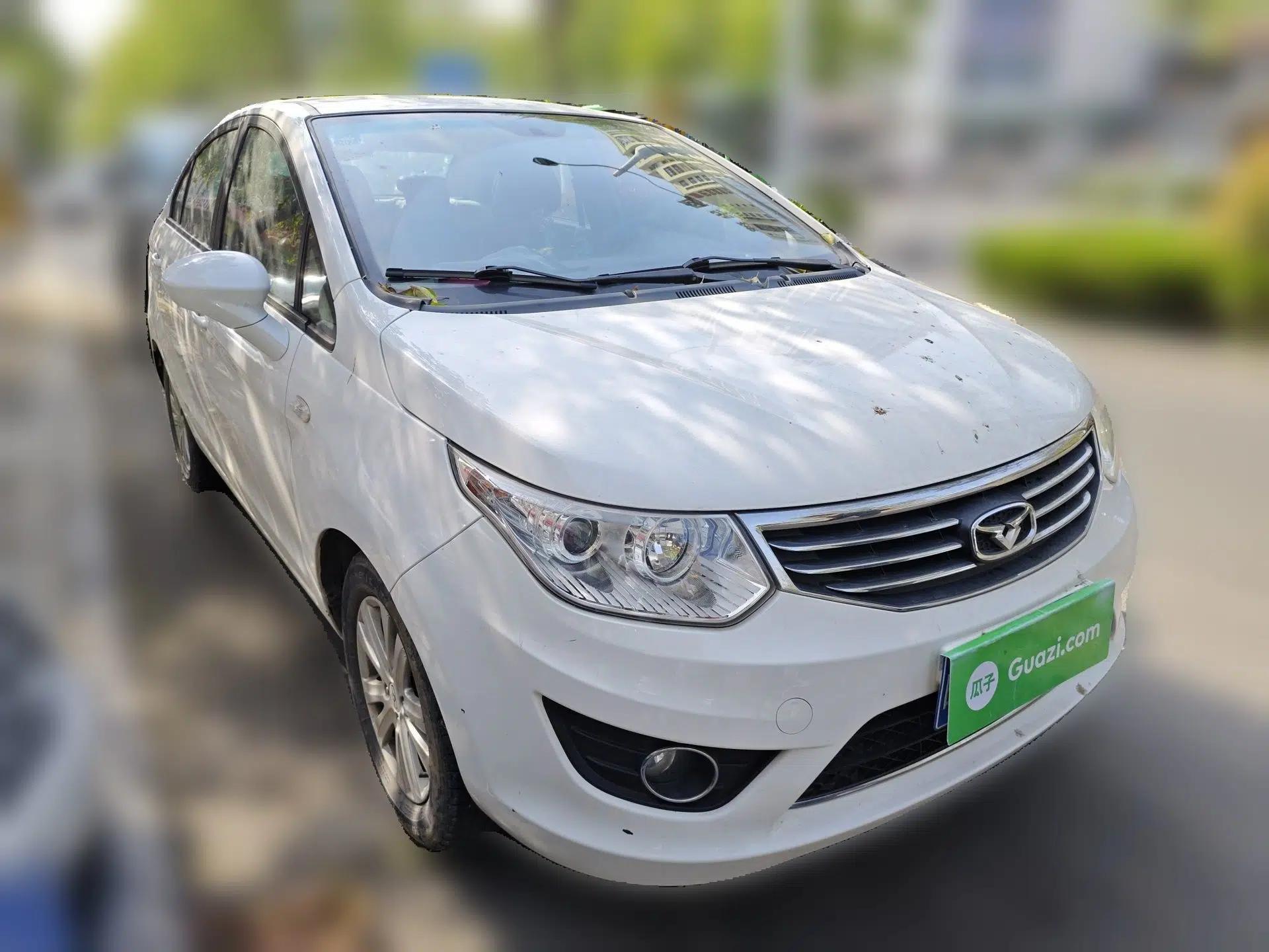 Cowin C3 2015 1.5L Manual Gold Diamond Edition — миниатюра 3