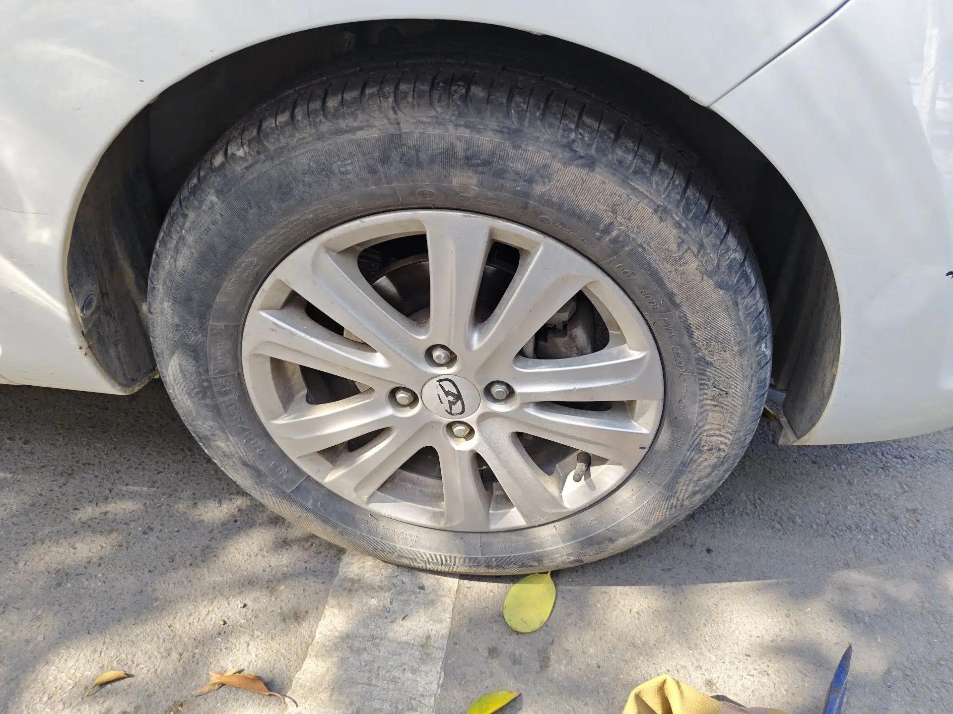 Cowin C3 2015 1.5L Manual Gold Diamond Edition — миниатюра 8