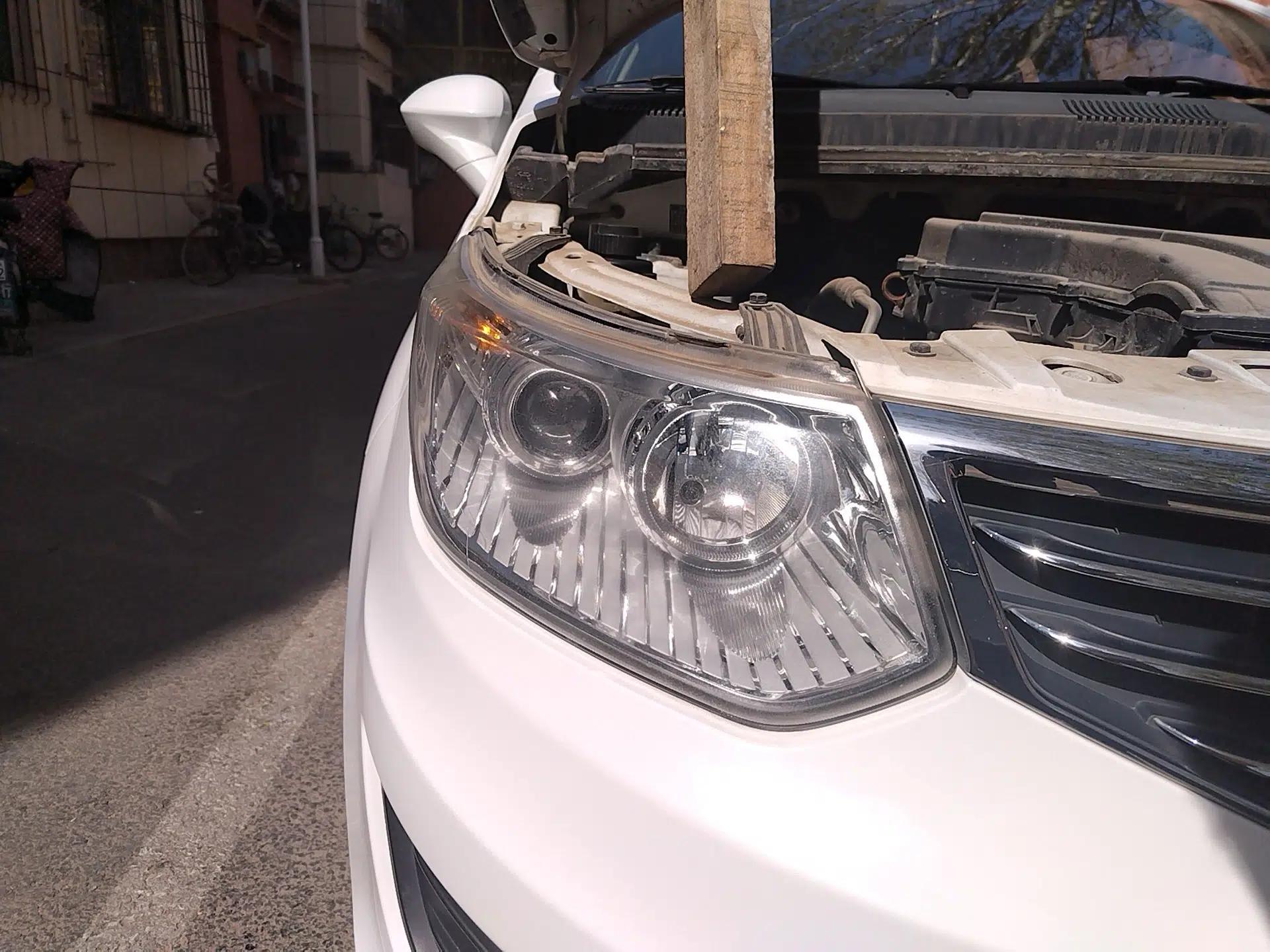 Cowin C3 2015 1.5L Manual Gold Diamond Edition — миниатюра 7