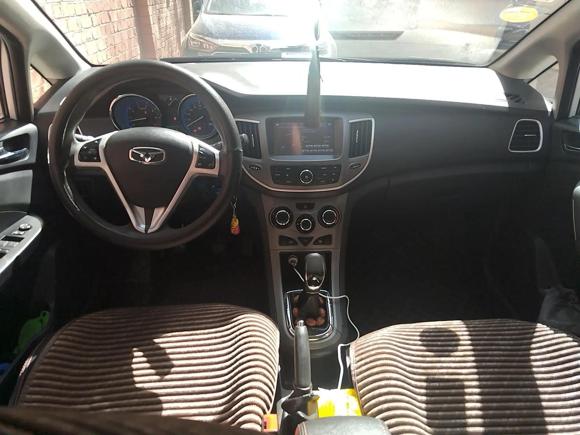 Cowin C3 2015 1.5L Manual Gold Diamond Edition — миниатюра 10